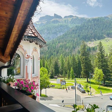 El Ciasel Hotel Canazei Luaran gambar
