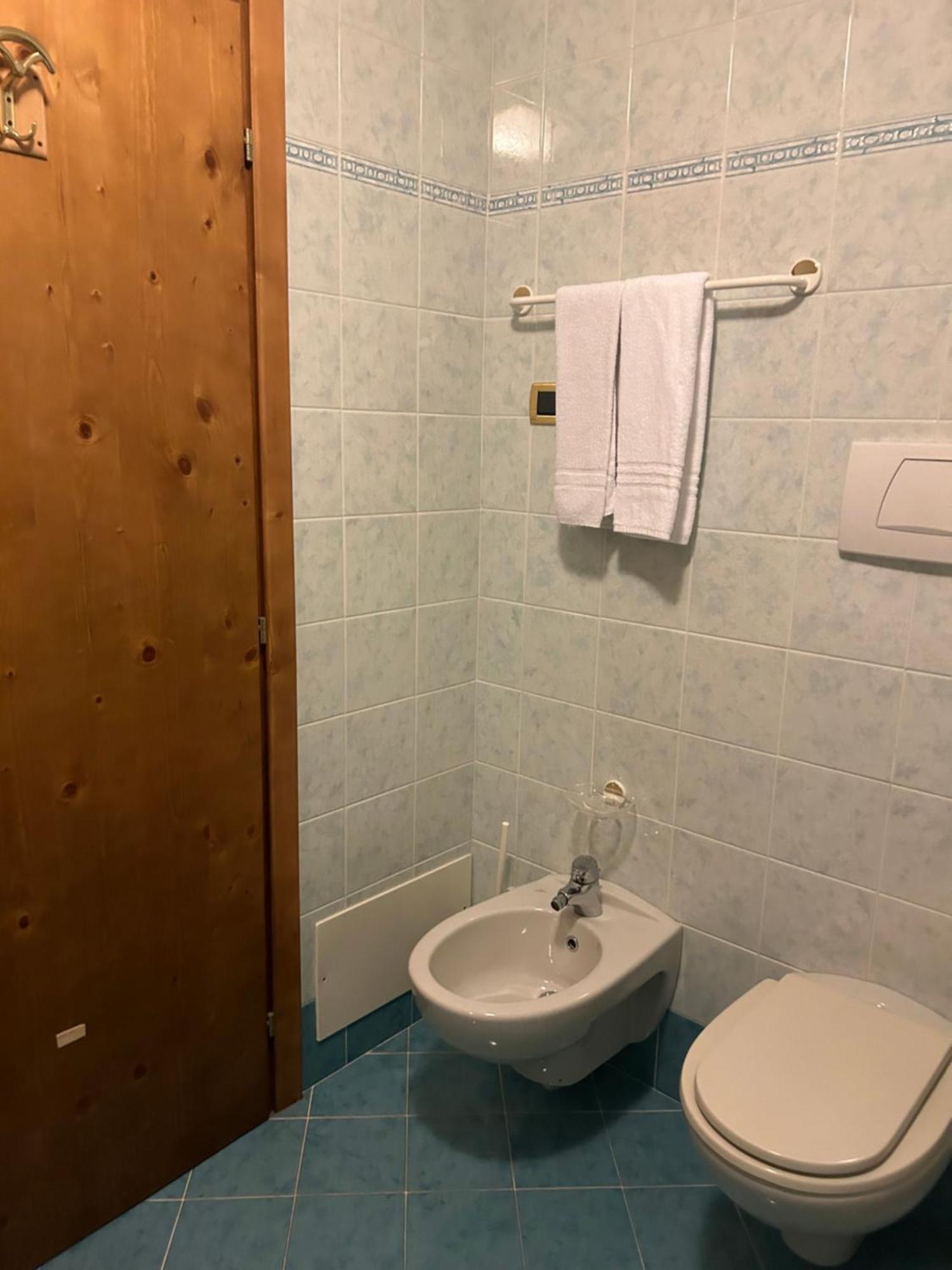 El Ciasel Hotel Canazei Luaran gambar